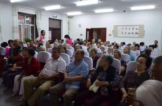 保健品销售：入职才5天，被告知公司倒闭！网友：你真走运