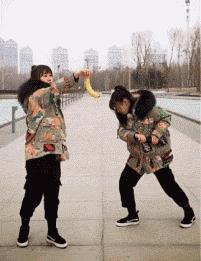 想知道上面的这个洞洞是用来干什么的？