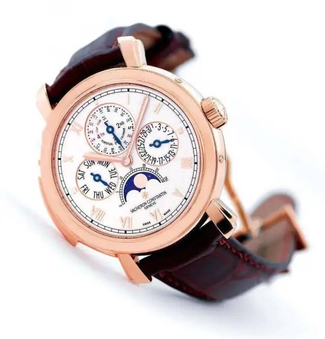 新手入门这三款基础腕表值得一看,入门腕表保值