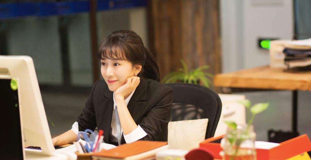 都挺好大嫂为什么不放弃美国工作,都挺好大嫂大哥为啥不回国工作