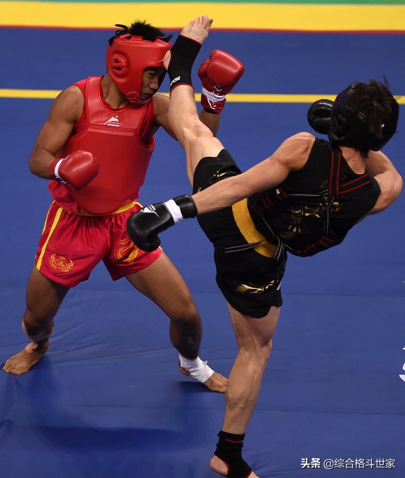 技术贴的正确贴法视频,散打近战贴脸打法教学