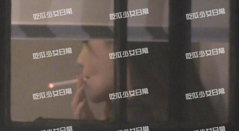 angelababy被谁爆料抽烟,曝angelababy深夜吸烟