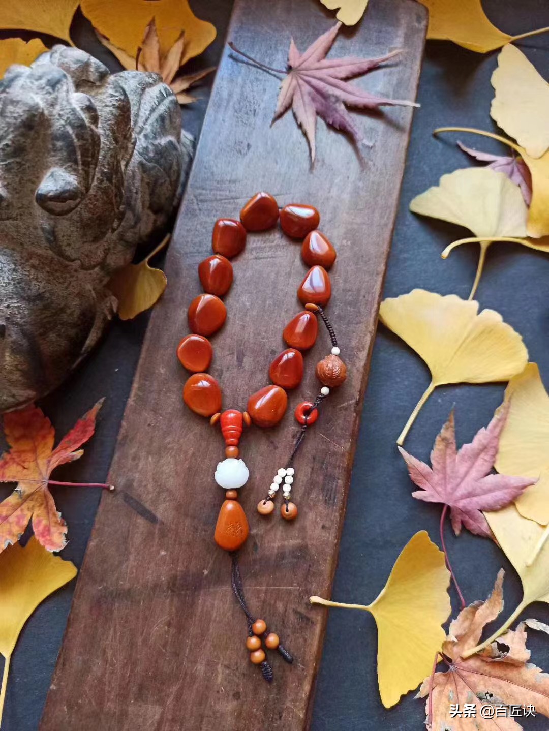 百匠诀文玩精品,适合男人佩戴橄榄核雕单籽