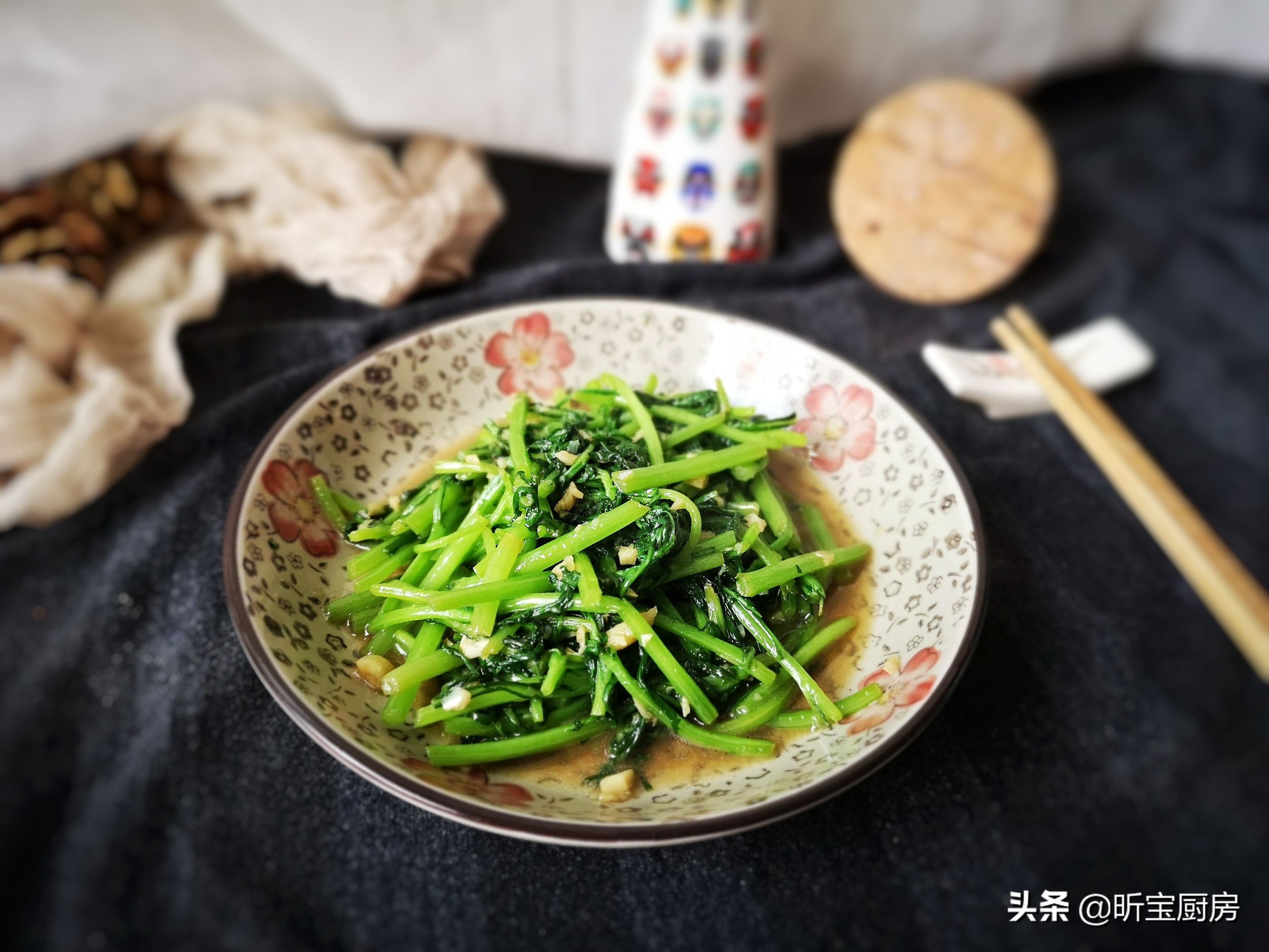 对睡眠有帮助的食物菜谱,失眠最怕皇帝菜