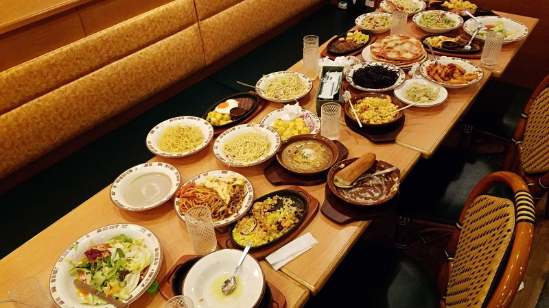 日本网红西餐连锁：“机关算尽”员工的每一秒，手把手教你如何开爆款餐饮店