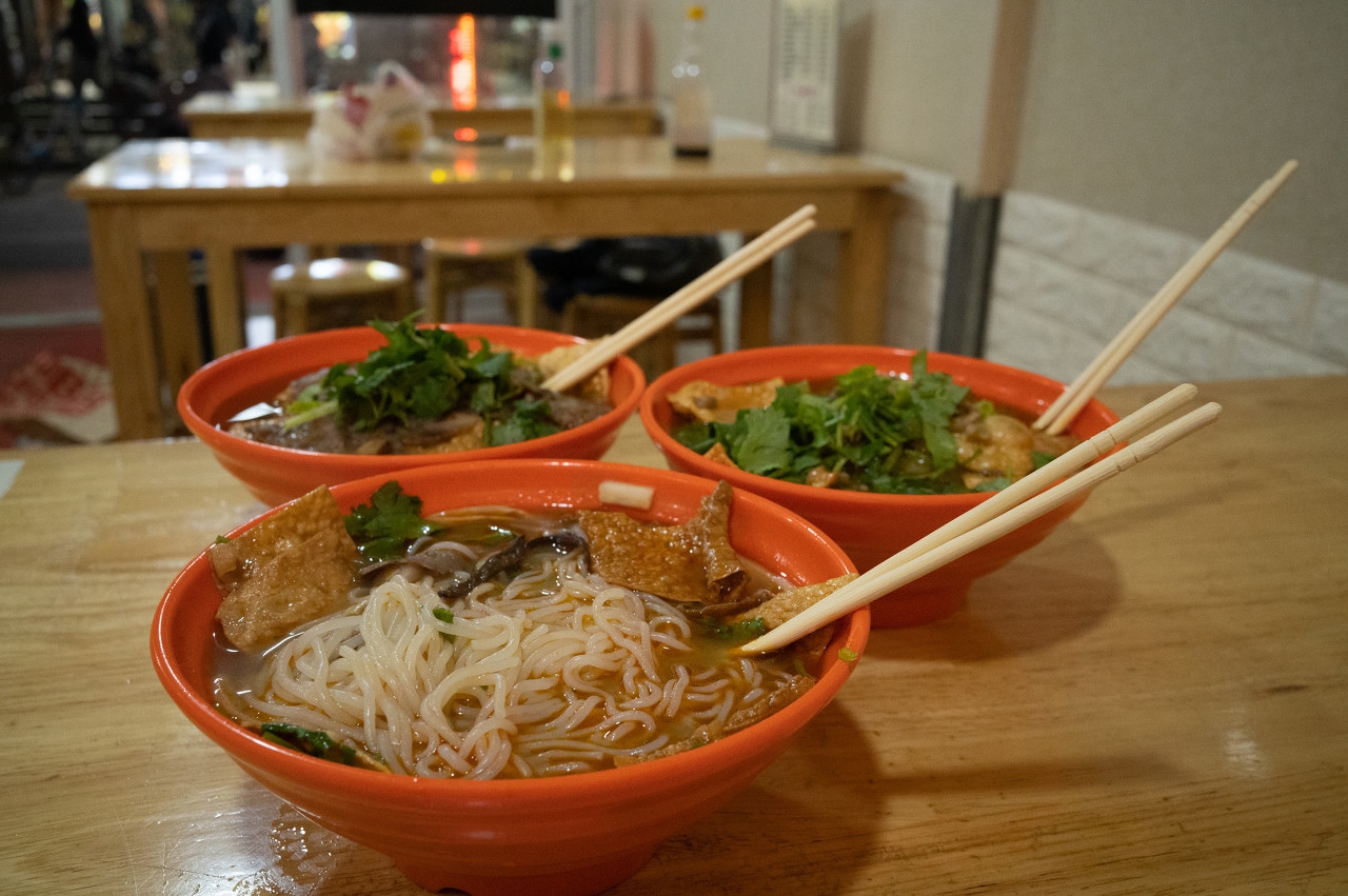 冒菜蜀壹桶加盟哪家好,冒菜加盟推荐蜀一蜀二冒菜