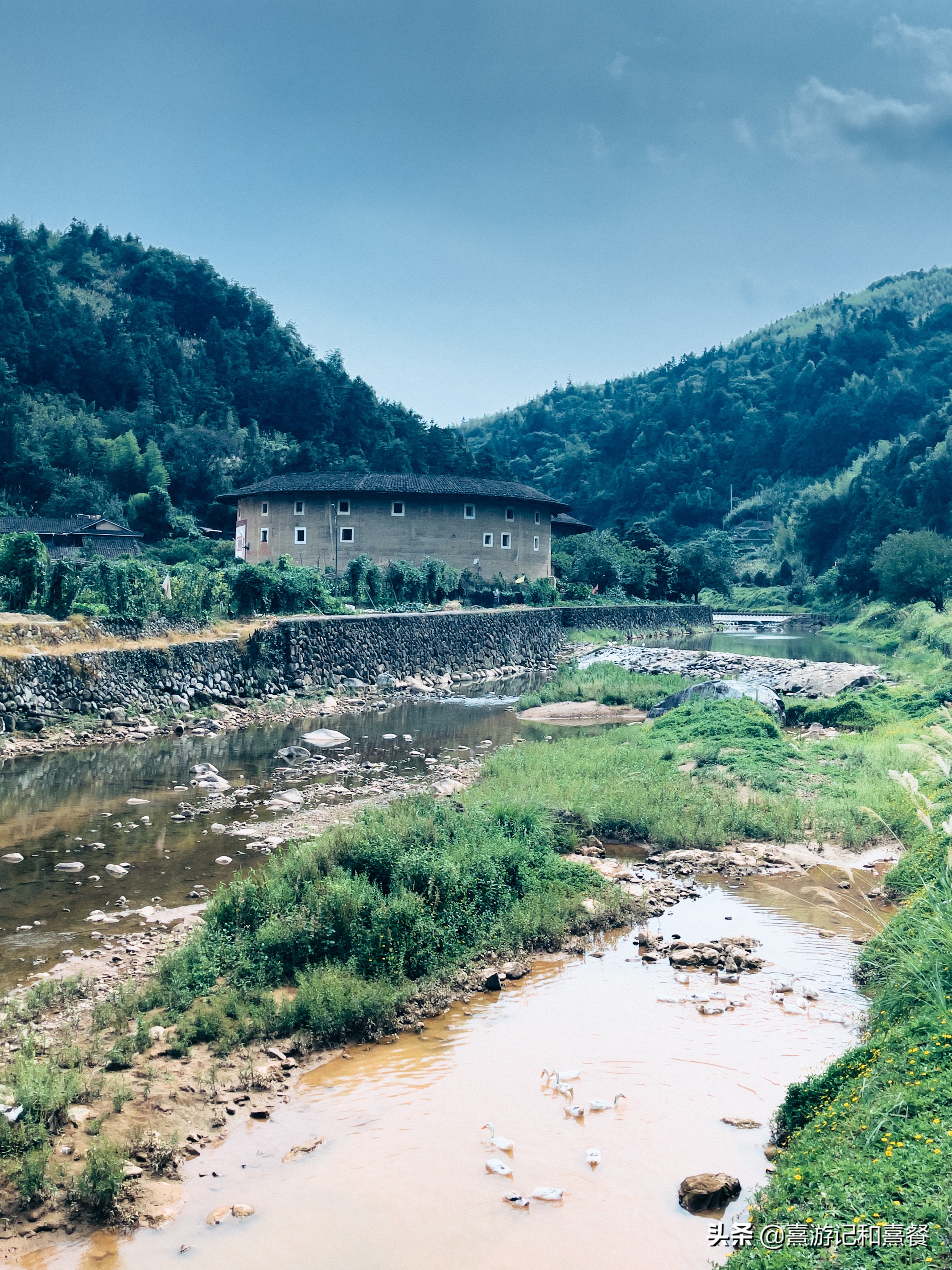 双北斗七星阵的南靖河坑土楼群，这么玄妙太值得到此一游