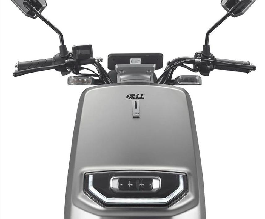 这款电动车外观不错，采用变频省电技术，1度电能跑75公里