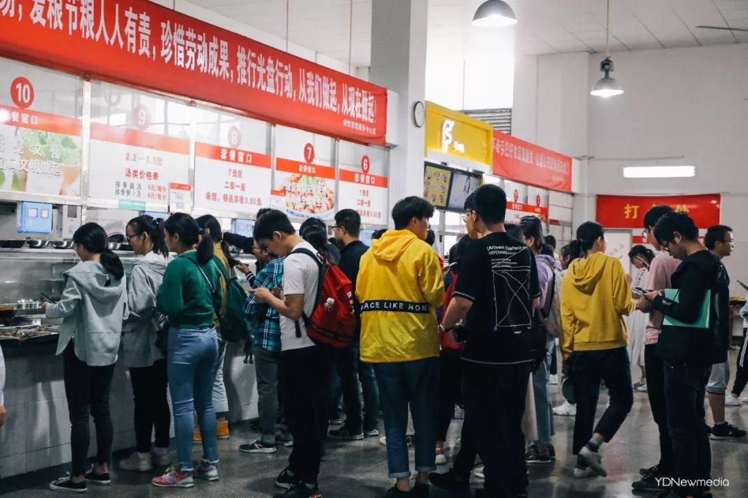 浠庢姹夋斁鍋囧洖瀹剁殑瀛︾敓,浠庢姹夊洖鏉ョ殑澶у鐢熶滑