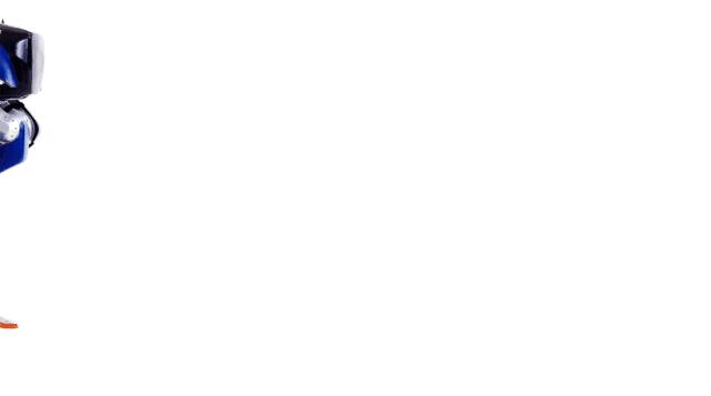 让“鸟人”帮你送包裹？机器人Cassie和Digit挑战波士顿动力Atlas