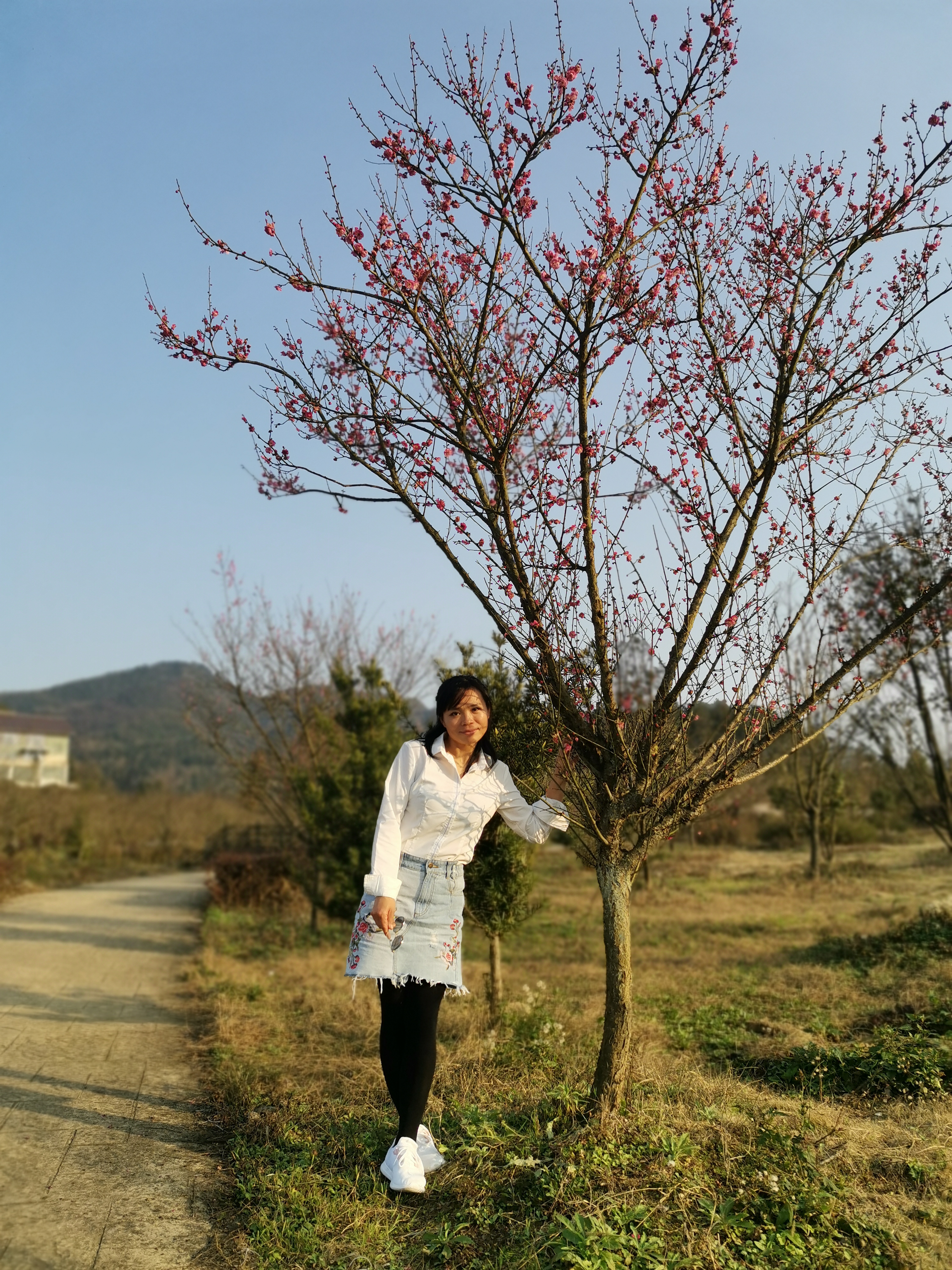 大过年被亲妈诅咒不得好死，“天下无不是的父母”纯属放屁