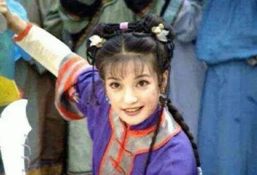 真正的小燕子的照片图文,赵薇版小燕子承认自己是冒牌货