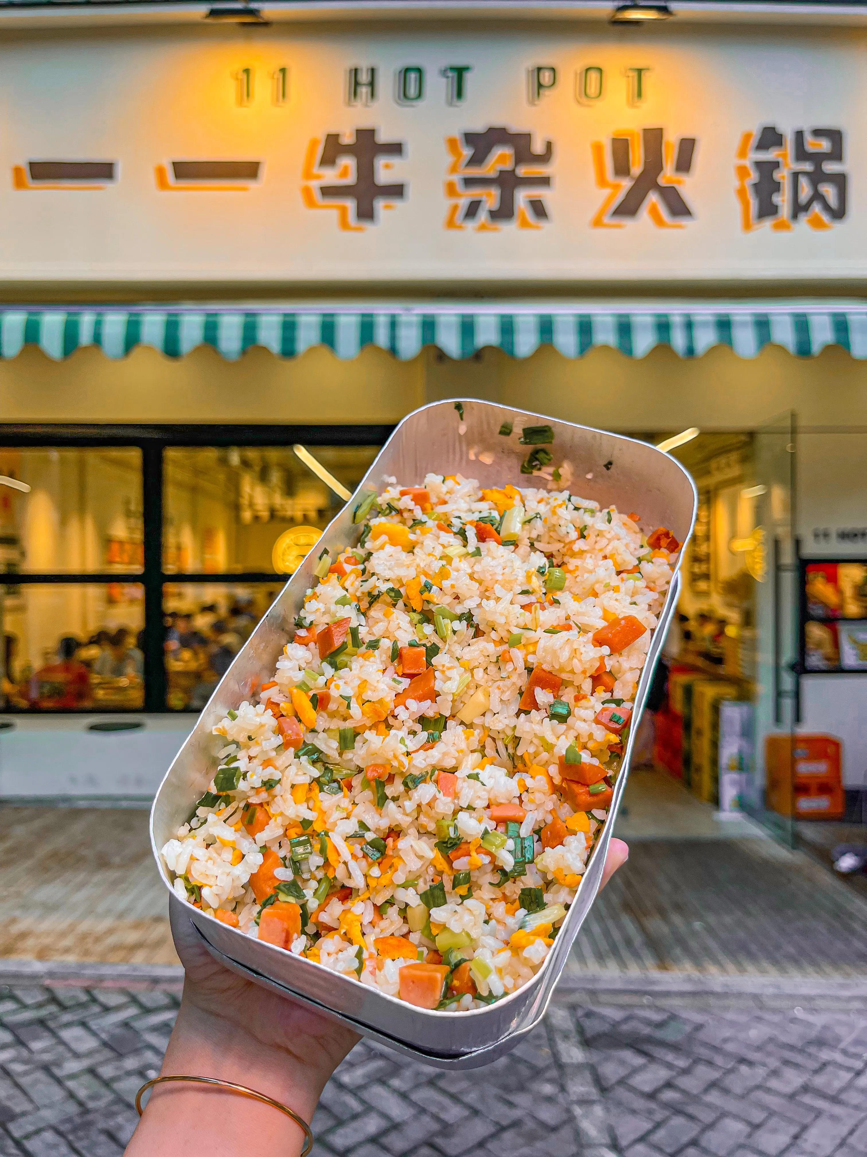 重庆导航都找不到的火锅开新店‼️土著排队吃