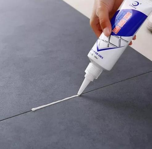 卫生间瓷砖缝发黑发霉怎么样处理,卫生间地砖缝渗水发黑发臭怎么办