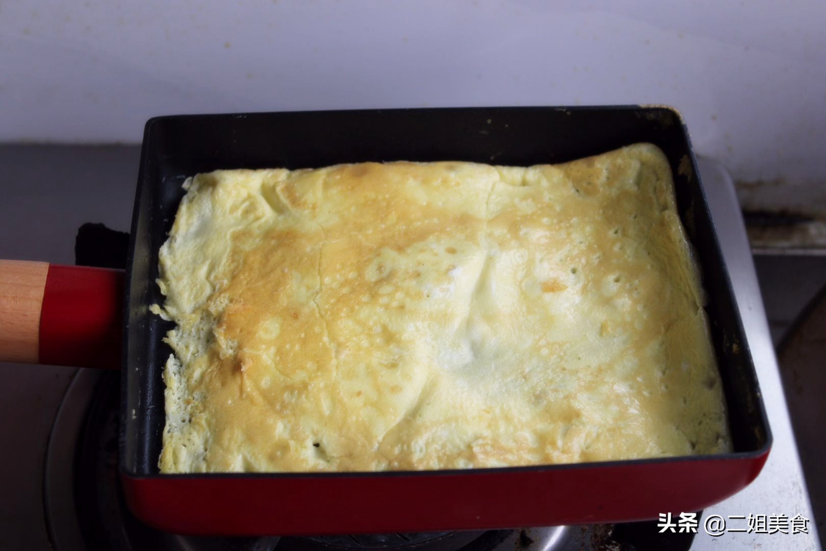 西兰花炒虾仁西兰花用不用焯水,凉拌西兰花怎么保持绿色