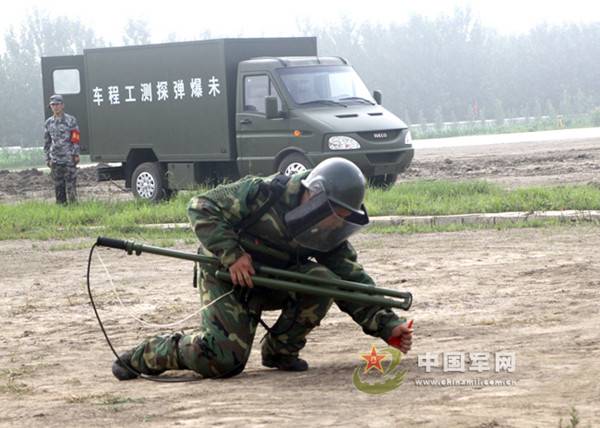 机场被轰炸需要多久修好,机场遇到空袭怎么办