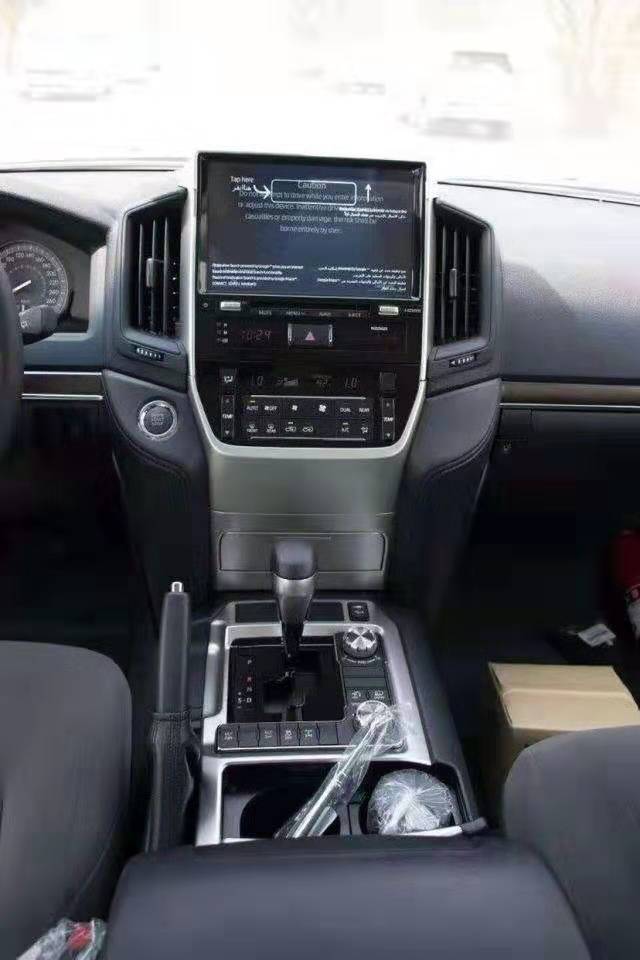 丰田陆巡2020款酷路泽柴油版报价,酷路泽4500柴油和陆巡5700哪个好