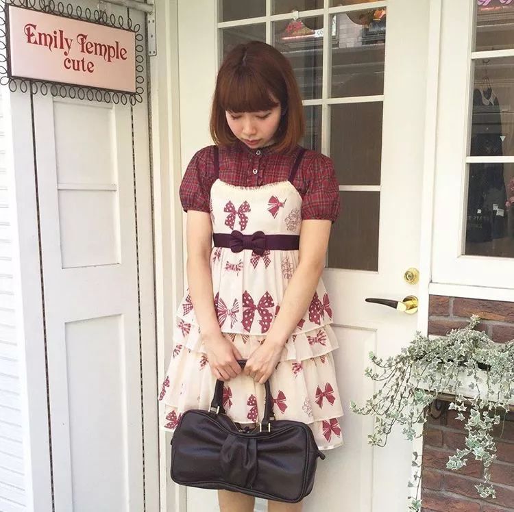 Lo娘最爱的草莓裙！连女神美沙子都疯狂种草