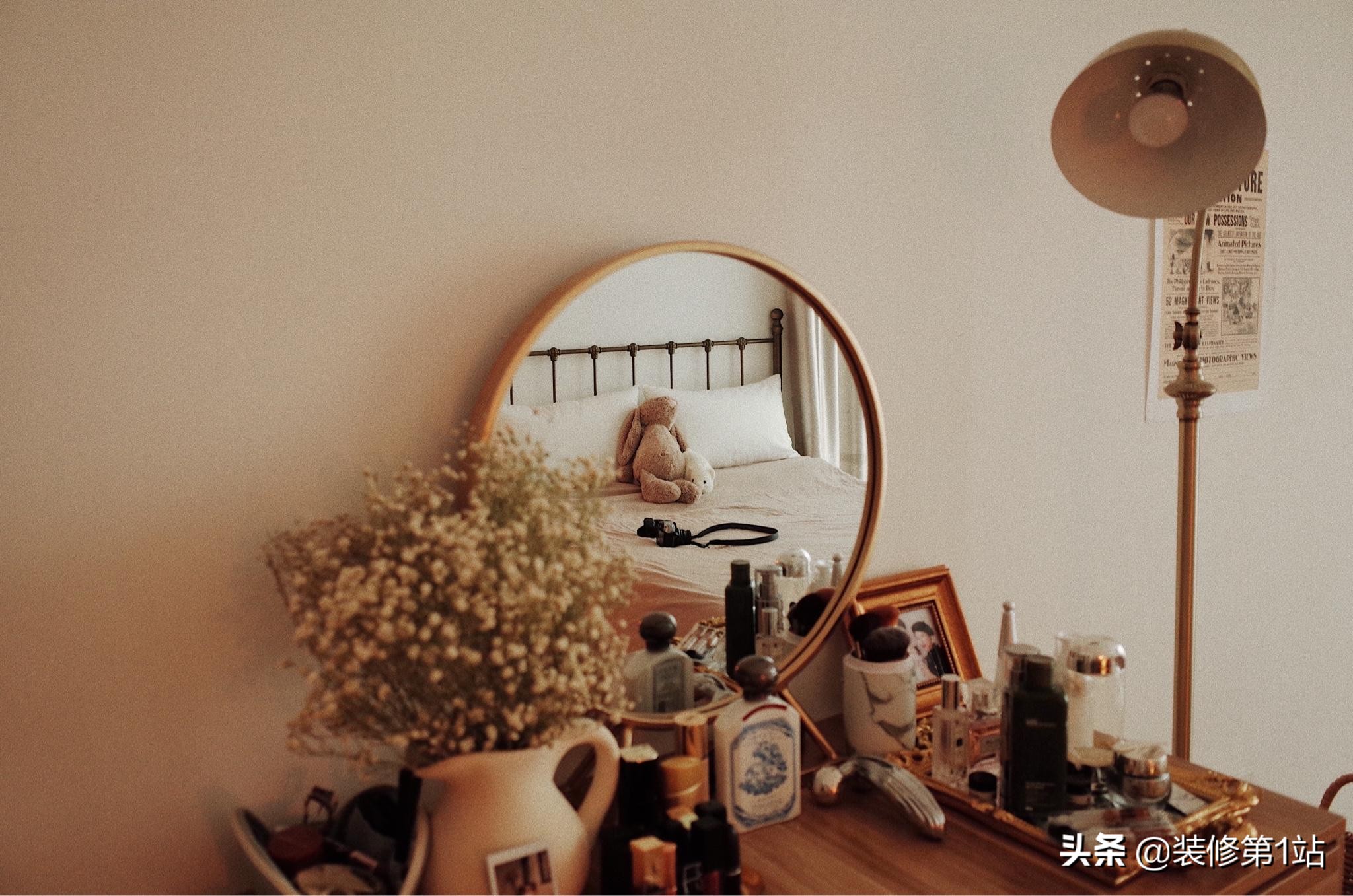 家具摆放风水卧室,梳妆台怎么摆放风水好看