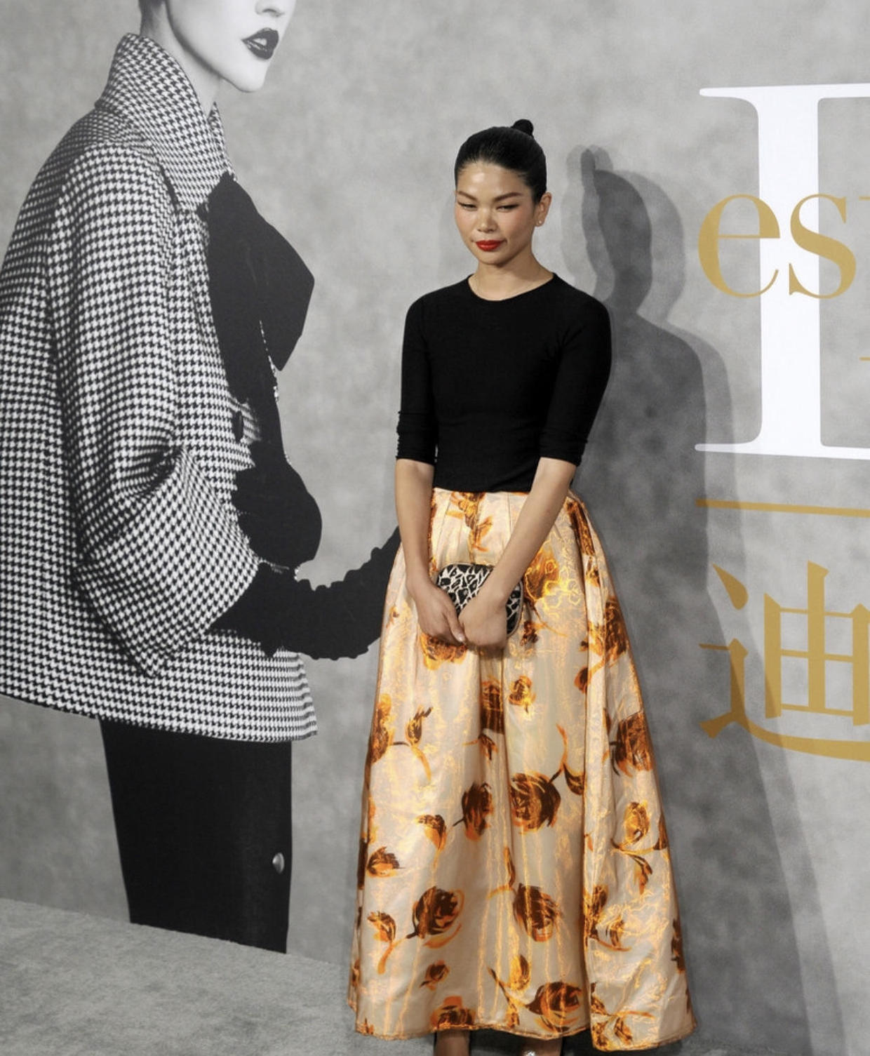 丑模吕燕审美,丑模吕燕身材走样