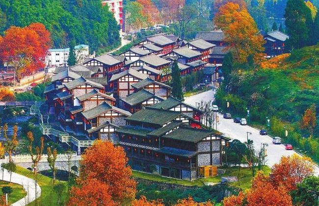 重庆人去哪里避暑最合适,重庆人适合出去避暑地方推荐