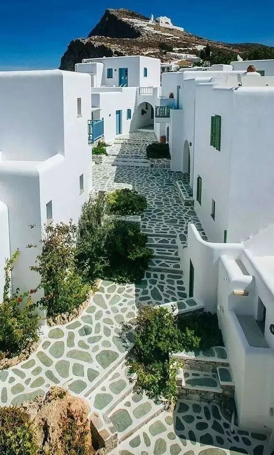 网友评出全球最值得去的50个地方,cnn评世界十大绝美旅行地