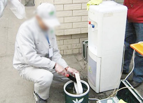 哪种饮水机不容易滋生细菌,饮水机太脏如何喝干净的水