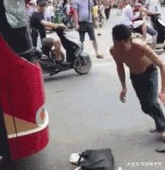 搞笑gif嫂子包饺子,搞笑gif姑娘你这次真的是玩过头了