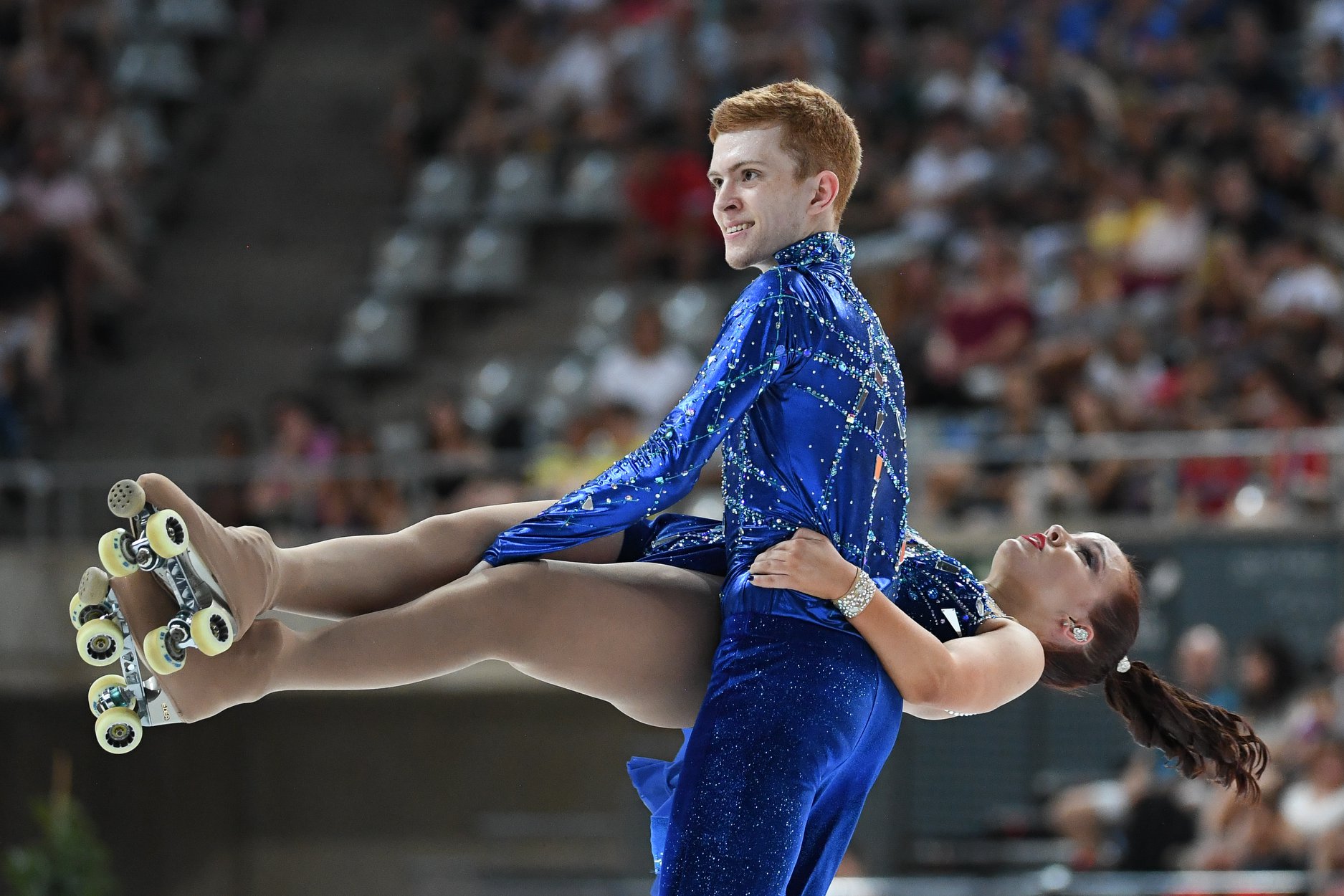 关于轮滑的知识,为什么双排轮滑更锻炼人