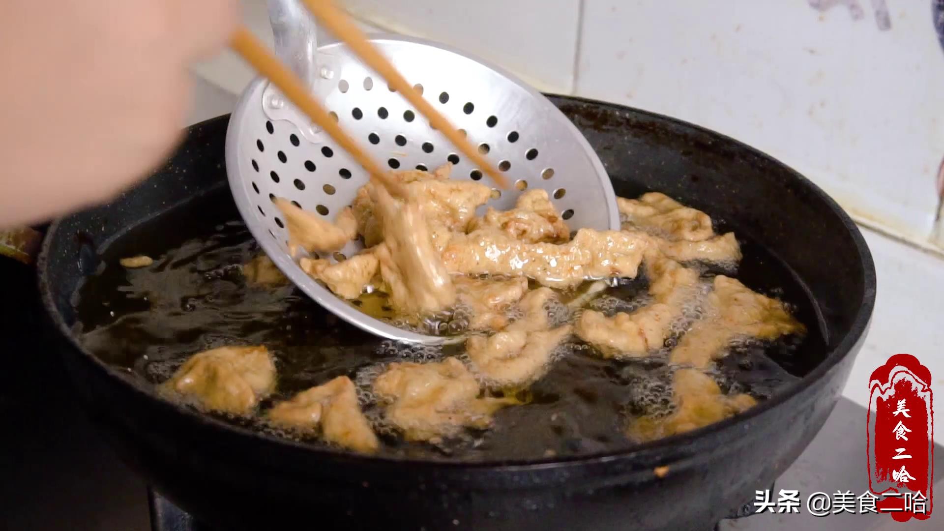 炸酥肉需要添加什么酥脆,过年的小酥肉怎么炸又脆又酥