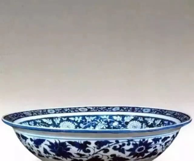 鐩涗笘涓浗缁忓吀浼犳壙,鐩涗笘涓浗鐡峰櫒