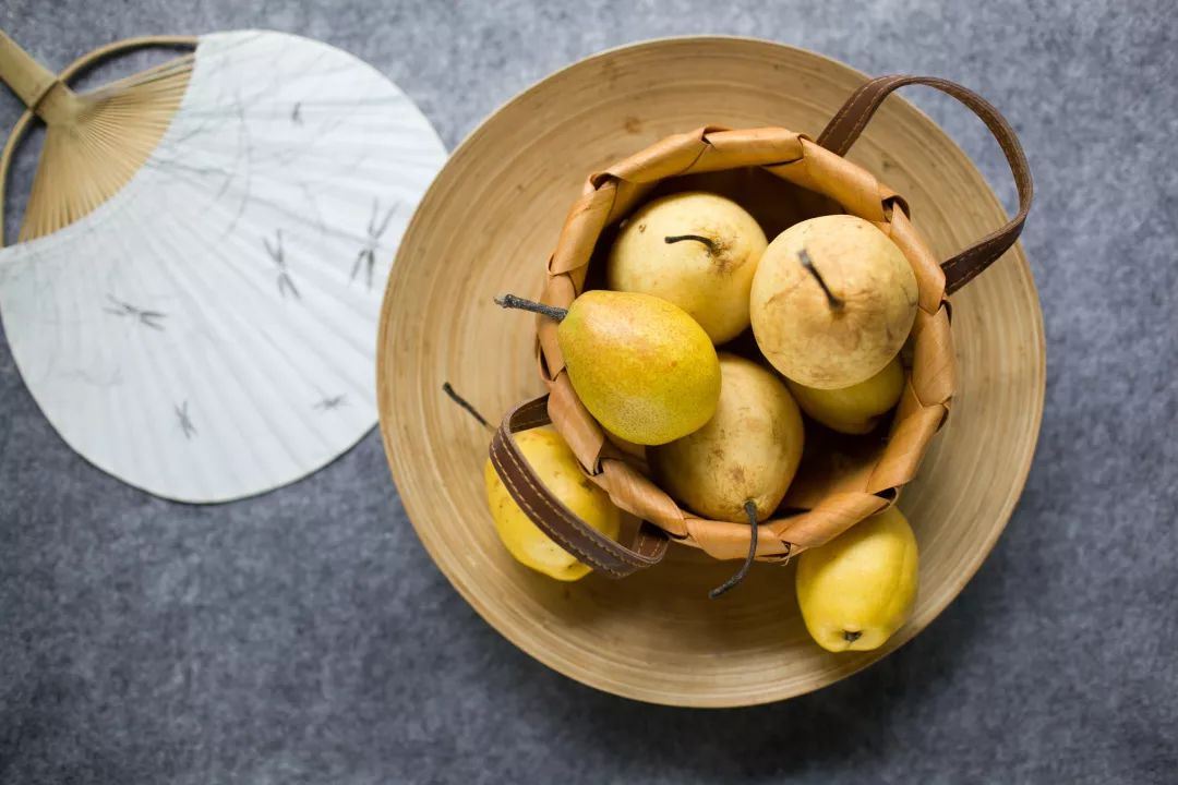 哪种梨润燥效果好,梨和什么食物能滋阴润燥
