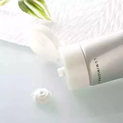 第一次入大牌护肤品应该怎样选择,第一次去日本怎么买化妆品