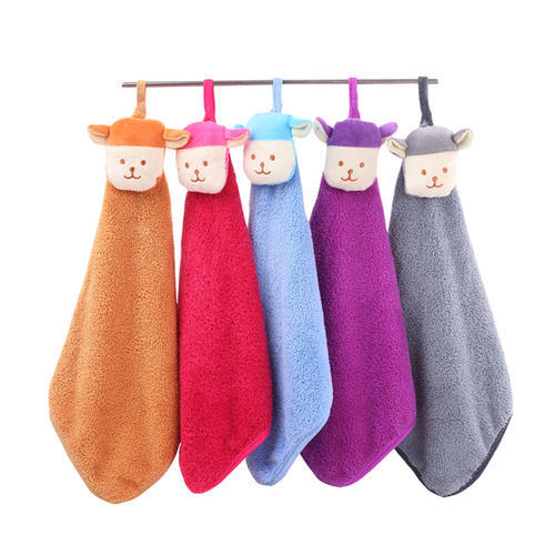 宝宝突然一洗澡就哭是怎么回事,宝宝洗澡哭得可伤心了