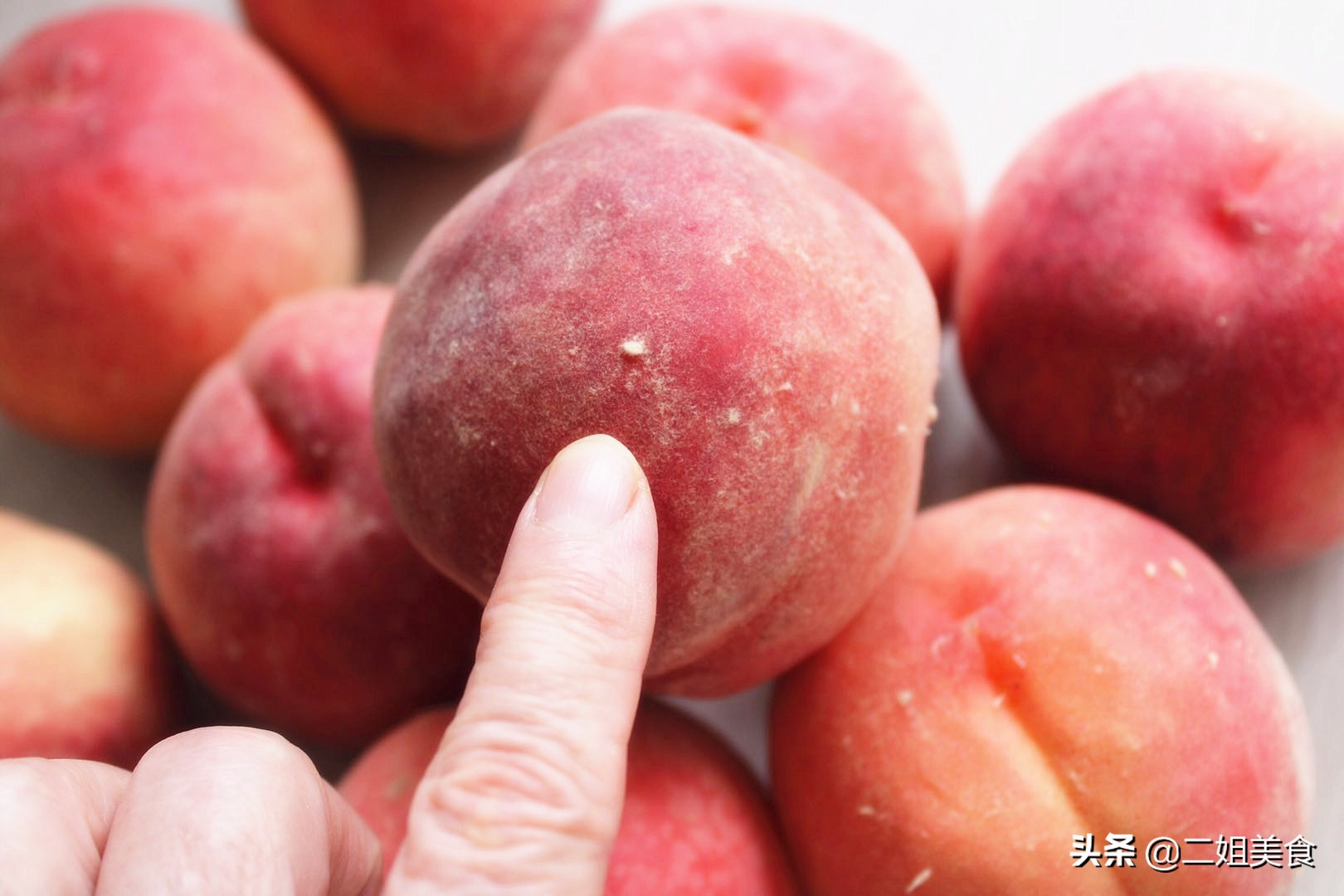 打了激素的柿子怎么辨认,打过激素的果蔬怎么辨别