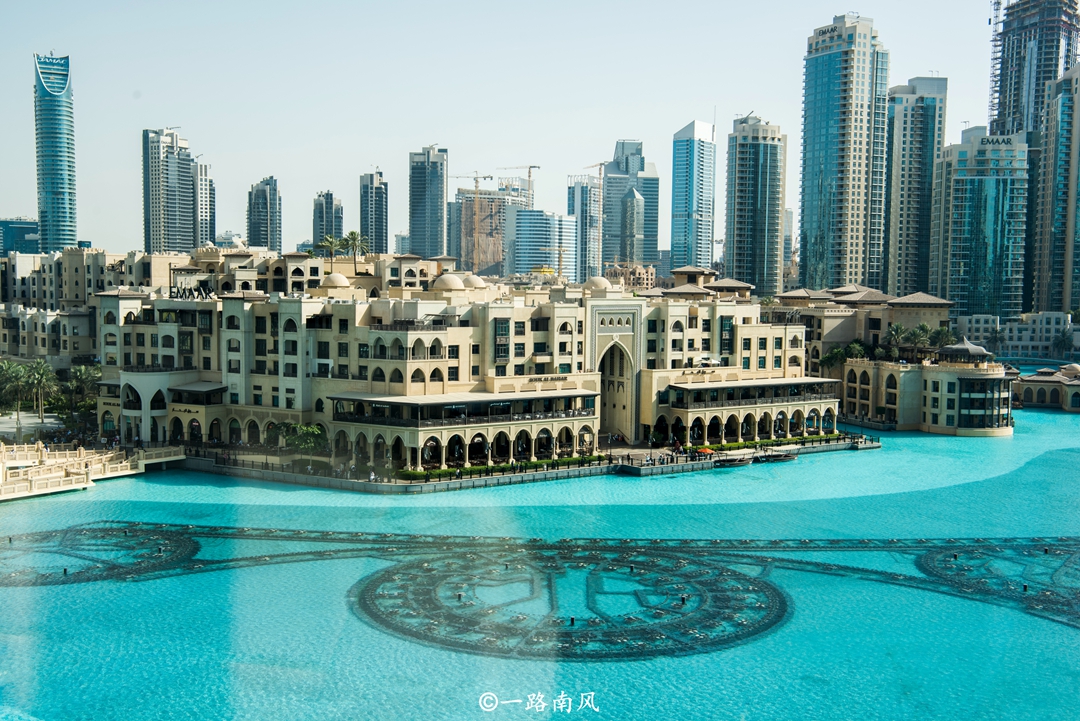 全球最大购物中心多少钱建的,全球最大的购物中心