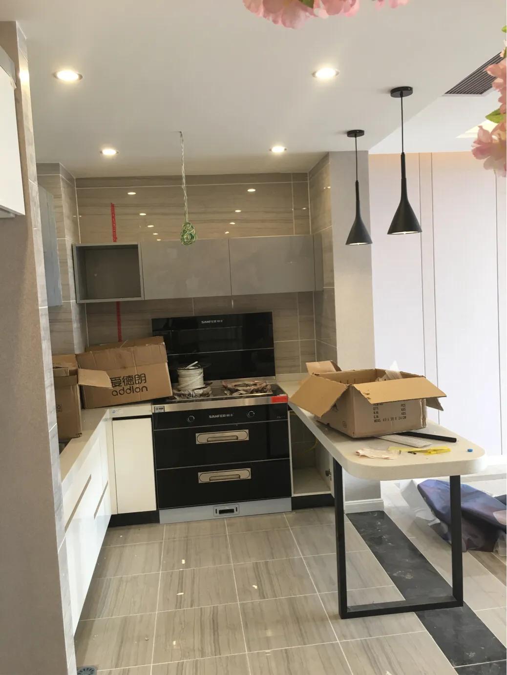 金色巴黎二室两厅装修,金色巴黎轻奢装修