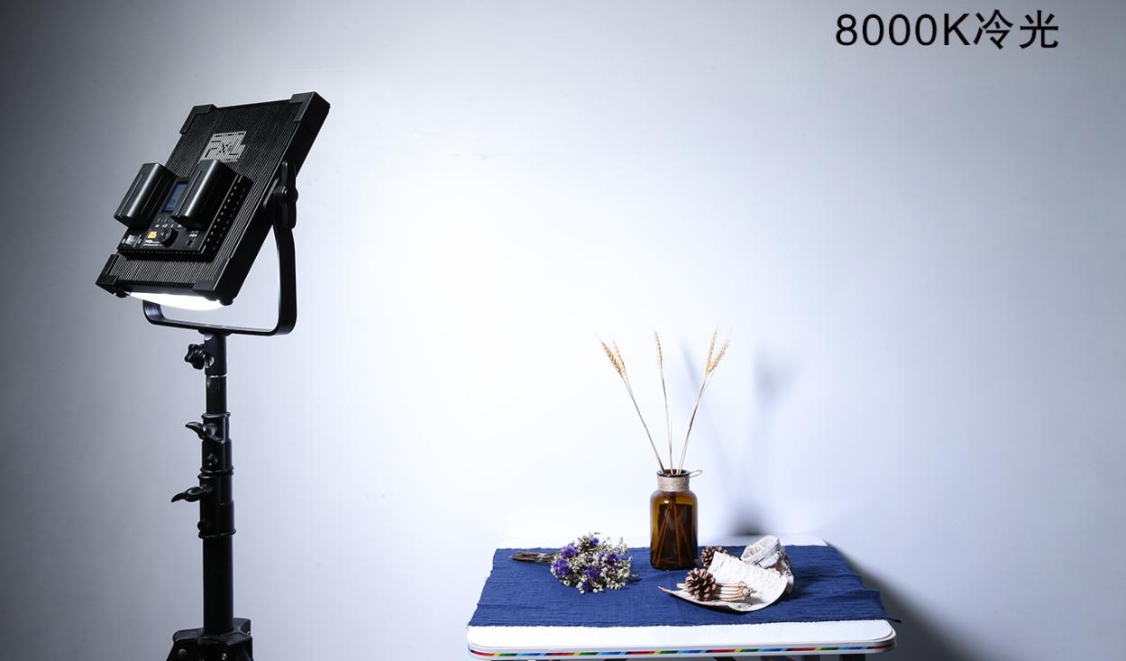 证件照用闪光灯好还是常亮灯,新手小白有必要买闪光灯吗