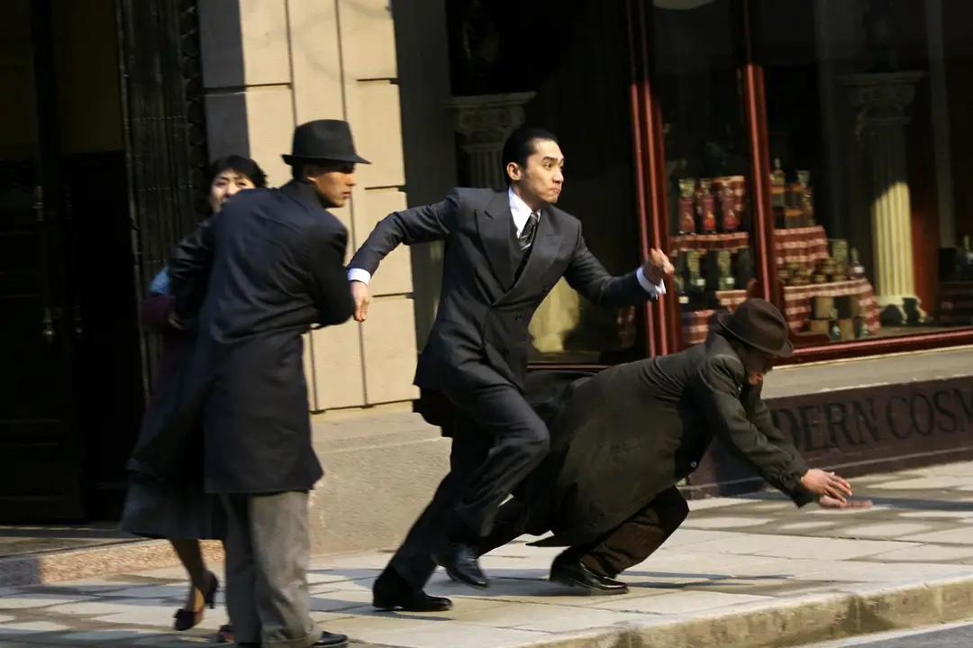 拍戏现场哭了停止拍戏,拍戏前拍摄后哭了