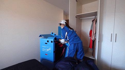 “变态”到极致的日本人，连搬家都不放过，网友拍下全过程！