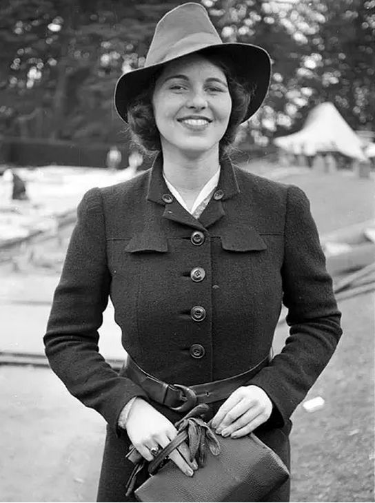 steam杨永信电击疗法结局,被杨永信电击的硕士后来怎么了