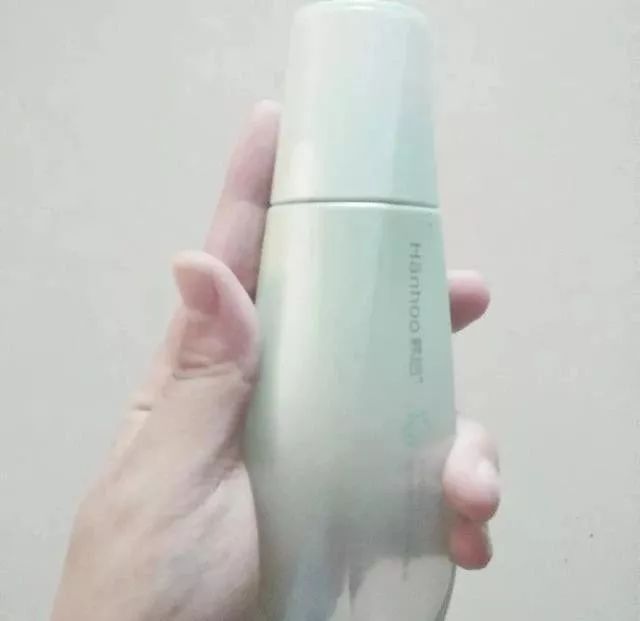 水乳霜精华正确使用顺序,免洗面膜和精华液的使用先后顺序