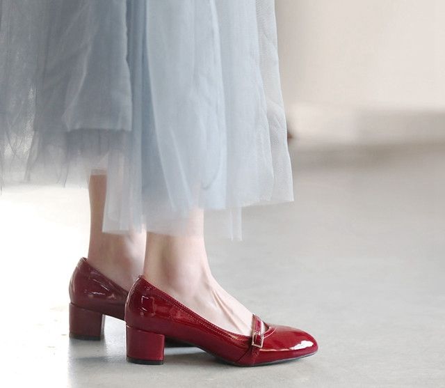 高端经典女鞋店铺,好看的女鞋店铺推荐