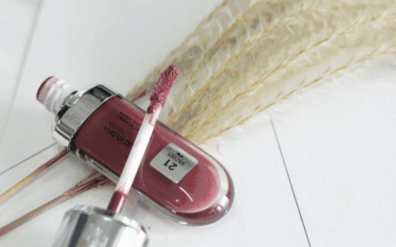 推荐一款不掉色又平价的口红,比较平价且好用的口红