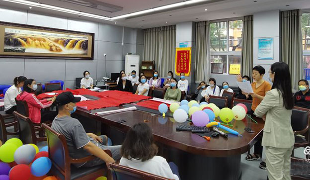 邯郸市丛台区黎明小学2017级1班,邯郸丛台曙光小学2021级