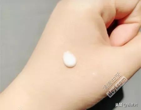 冬季油皮美白面霜推荐,干皮救星面霜推荐哪款好用