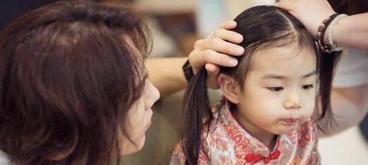 戚薇成功背后的辛酸,戚薇快乐何止这些