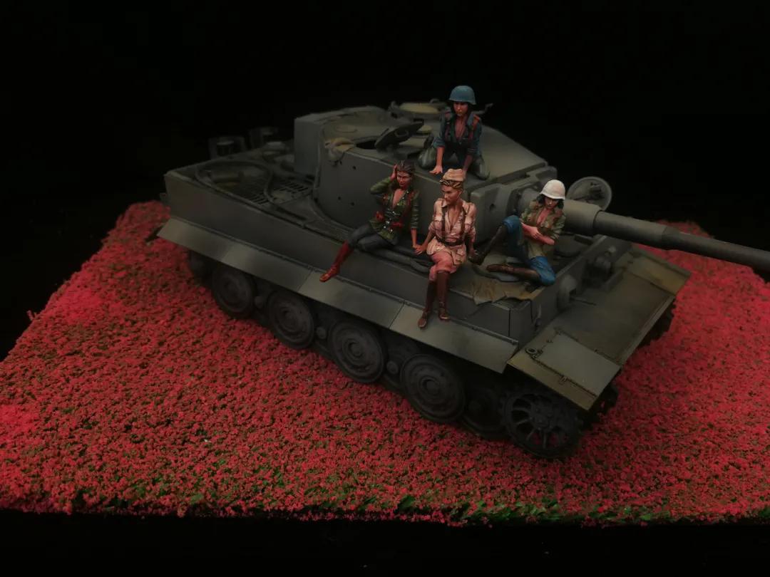 德国女兵吃饭视频,二战德国女兵的视频