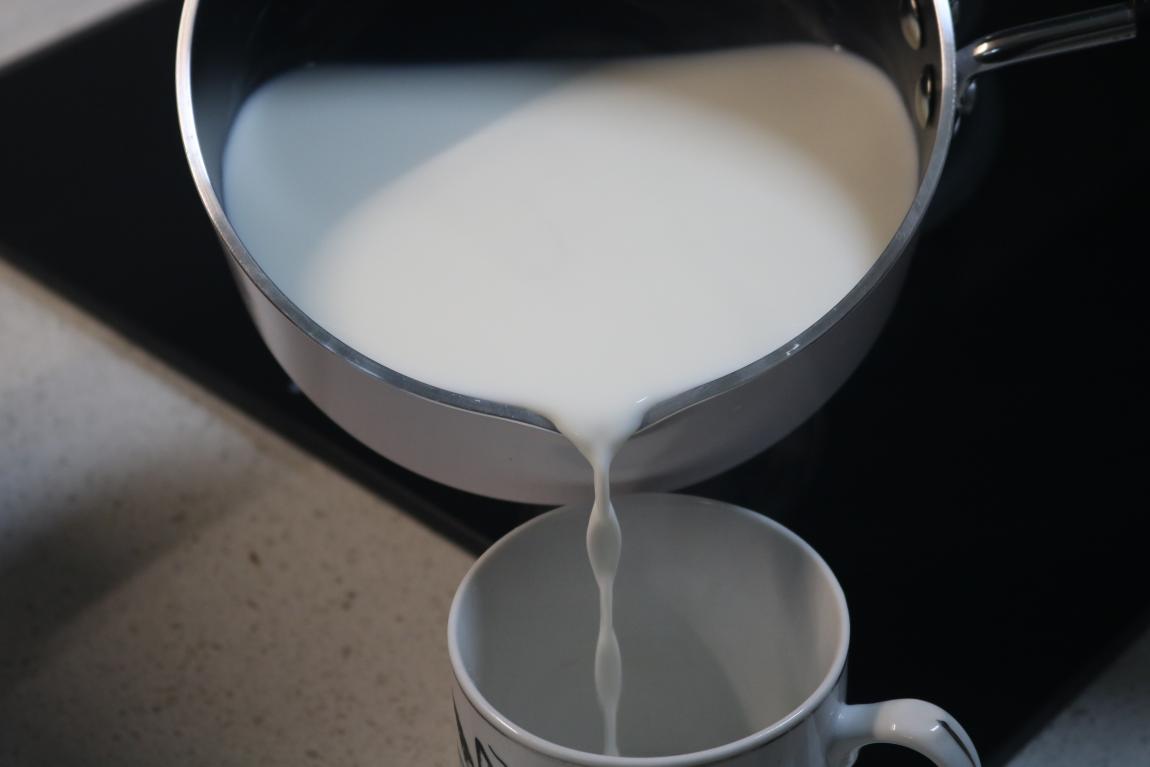 苏泊尔煮奶锅的正确方法,知吾煮汤锅第一次使用