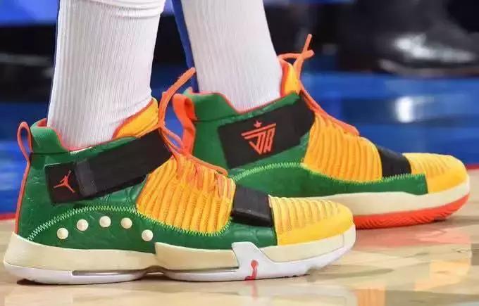 杜兰特遭遇左脚踝扭伤,杜兰特左脚脚踝扭伤最新伤情